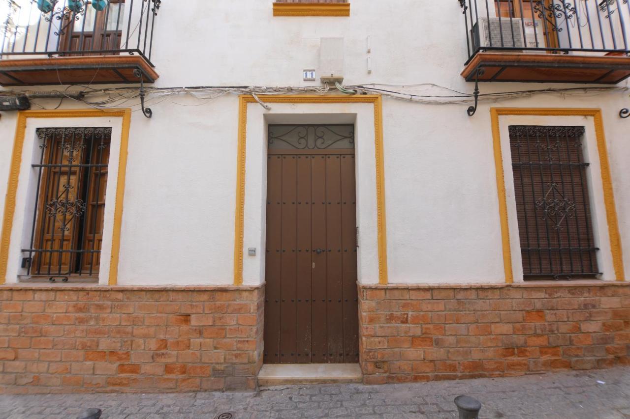 Rentalsevilla Descubriendo Sevilla En Pareja Exteriör bild
